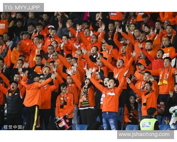 武汉足球队状态变革引发热议球迷期待新篇章的崛起与挑战